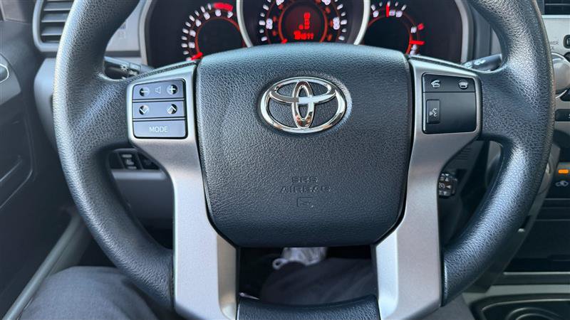Used 2011 Toyota 4Runner Trail AWD/4WD image 33