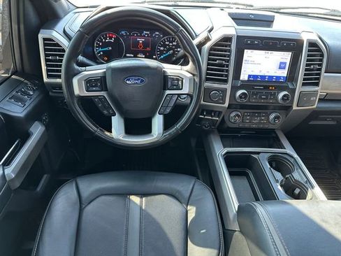 Used 2021 Ford F250 Platinum image 11