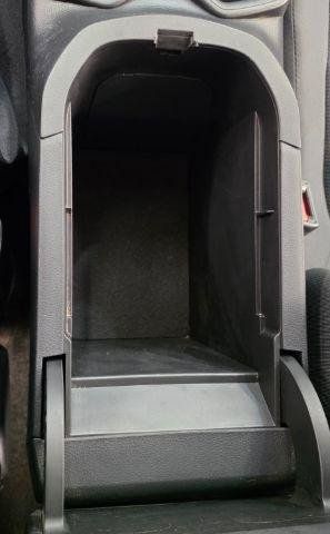 Used 2019 Toyota RAV4 LE w/ Carpet Mat Package FWD image 21
