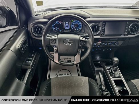 Used 2022 Toyota Tacoma TRD Off-Road w/ Technology Package AWD/4WD image 20