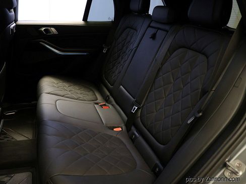 Certified 2024 BMW X5 xDrive40i w/ M Sport Package image 12