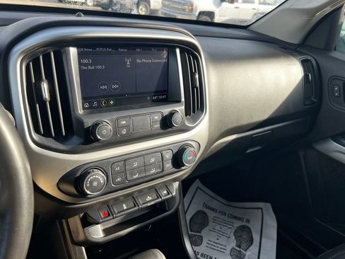 Used 2020 Chevrolet Colorado LT image 11