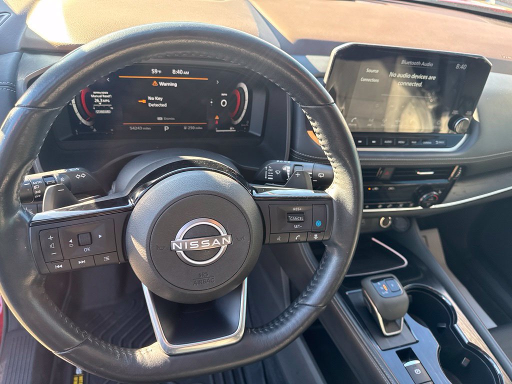 Used 2022 Nissan Rogue Platinum w/ Head-Up Display Package FWD image 10