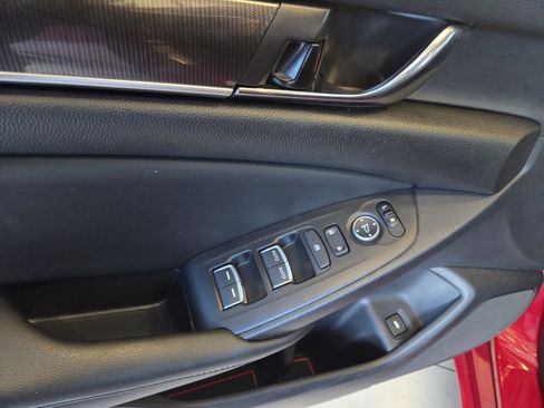Certified 2022 Honda Accord Sport image 11