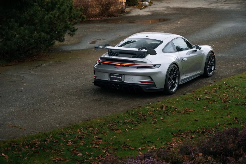 Used 2022 Porsche 911 GT3 RWD image 25