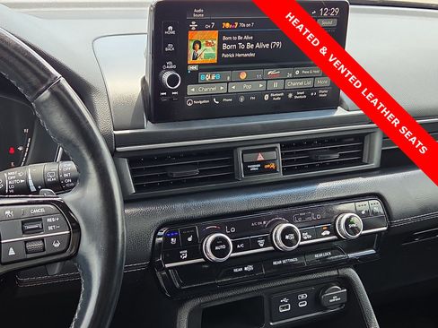 Used 2023 Honda Pilot Elite image 18