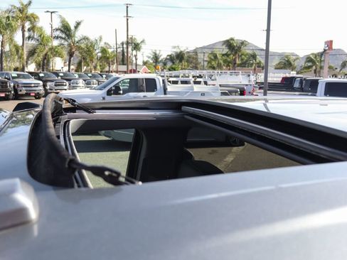 Used 2024 GMC Sierra 3500 Denali w/ Denali Reserve Package image 30