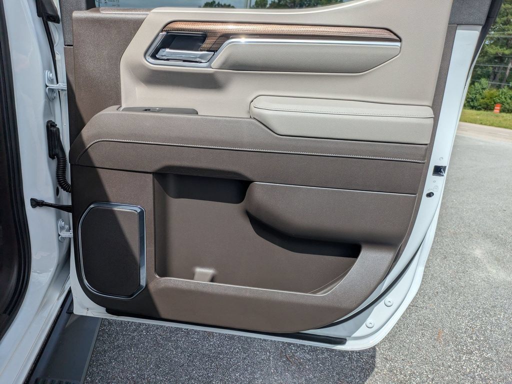 New 2026 Chevrolet Silverado 1500 LT Trail Boss w/ Convenience Package II AWD/4WD image 32