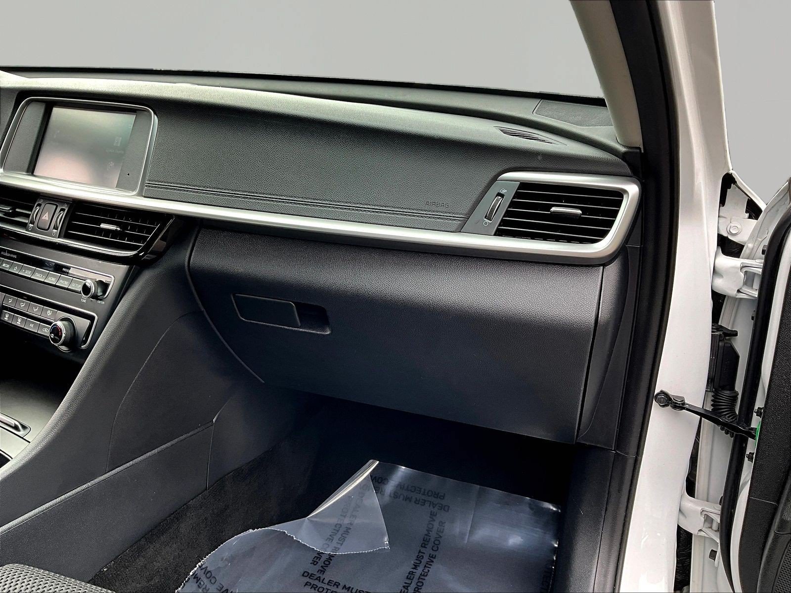 Used 2019 Kia Optima LX FWD image 26