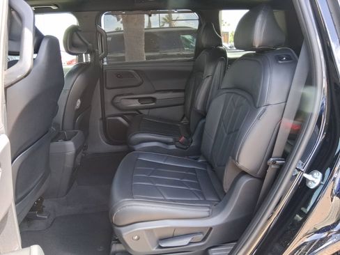 New 2027 Kia Telluride SX X-Pro AWD/4WD image 18