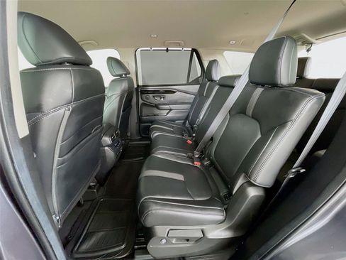 Used 2025 Honda Pilot EX-L image 27