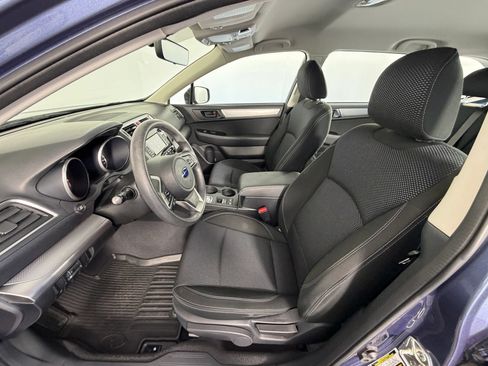 Used 2018 Subaru Outback 2.5i AWD/4WD image 18