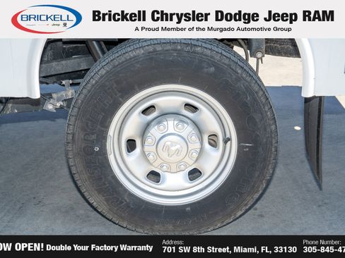 New 2024 RAM 2500 Tradesman image 32