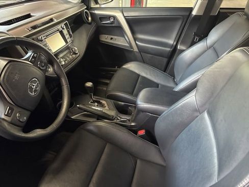 Used 2013 Toyota RAV4 Limited AWD/4WD image 3