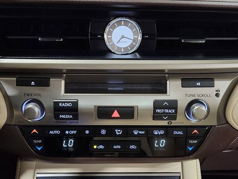 Used 2017 Lexus ES 350 image 37