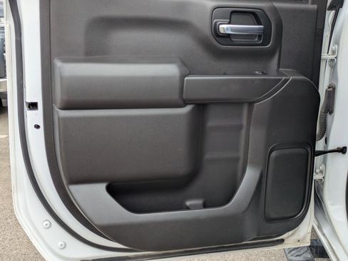 Used 2020 Chevrolet Silverado 1500 LT w/ Texas Edition image 14