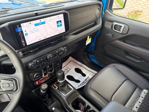 New 2026 Jeep Gladiator Rubicon image 15