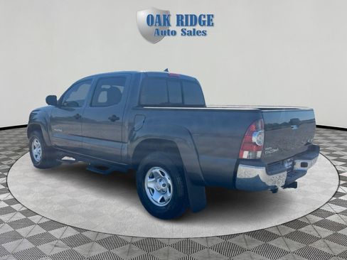 Used 2015 Toyota Tacoma 4x4 Double Cab w/ SR5 Package image 7