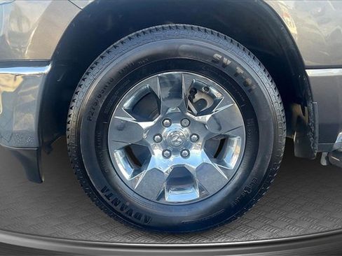 Used 2021 RAM 1500 Big Horn image 9