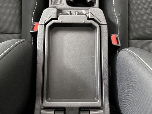 Used 2017 Toyota RAV4 XLE image 30