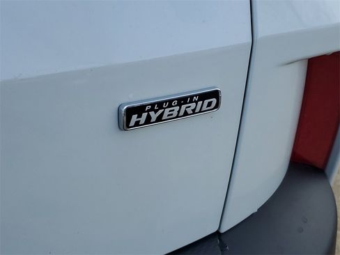 New 2026 Ford Escape SE w/ PHEV Premium Package image 33