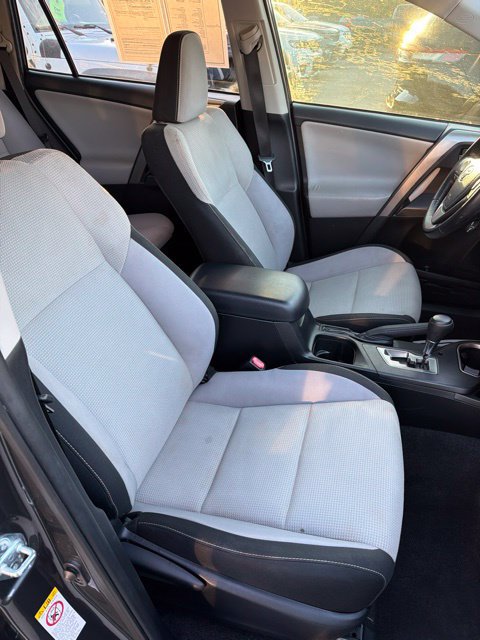 Used 2017 Toyota RAV4 XLE w/ Convenience Package AWD/4WD image 16