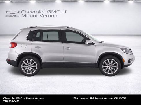 Used 2015 Volkswagen Tiguan SE AWD/4WD image 41