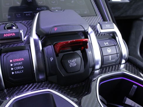 Used 2024 Lamborghini Urus Performante image 45