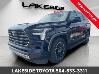 Used 2023 Toyota Sequoia Limited video 3