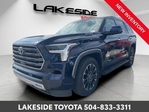 Used 2023 Toyota Sequoia Limited image 3