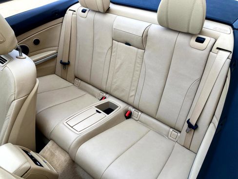 Used 2014 BMW 435i Convertible image 16