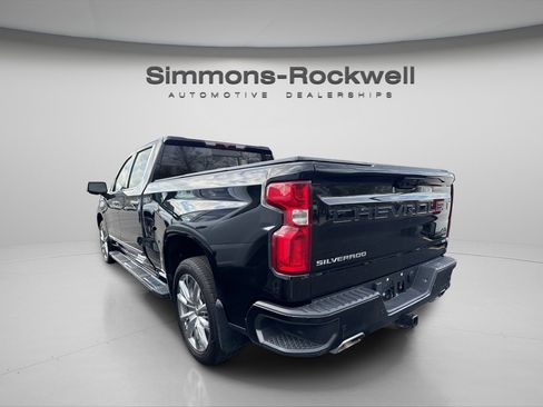 Used 2023 Chevrolet Silverado 1500 High Country AWD/4WD image 2
