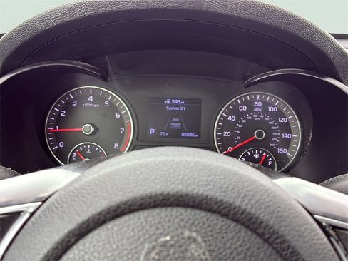 Used 2020 Kia Optima LX image 27