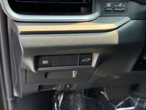 Certified 2024 Toyota Grand Highlander AWD image 25