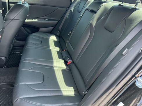 New 2026 Hyundai Elantra Limited FWD image 32