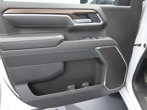 Used 2025 Chevrolet Silverado 3500 LT w/ Safety Package image 12