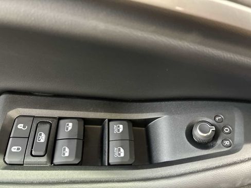 New 2026 Jeep Grand Cherokee Limited AWD/4WD image 15