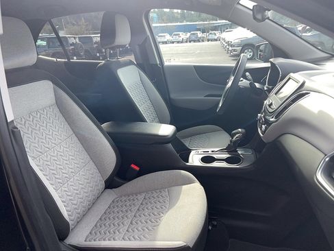 Used 2023 Chevrolet Equinox LT FWD image 20