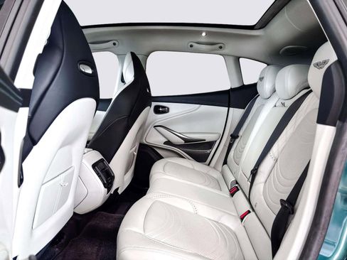 Used 2024 Aston Martin DBX 707 image 38