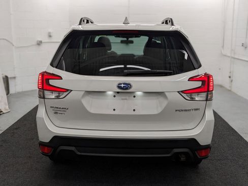 Used 2023 Subaru Forester Premium image 15