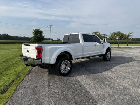 Used 2017 Ford F450 Lariat w/ Lariat Ultimate Package AWD/4WD image 7