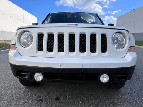 Used 2015 Jeep Patriot High Altitude AWD/4WD image 17