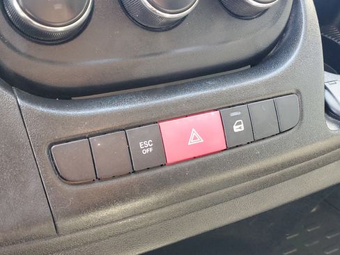 Used 2019 RAM ProMaster 1500 image 25