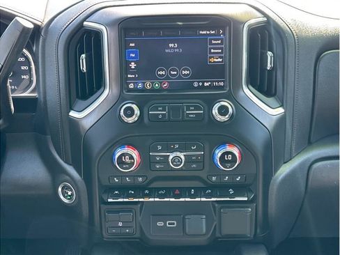 Used 2021 GMC Sierra 1500 AT4 w/ AT4 Premium Package AWD/4WD image 16