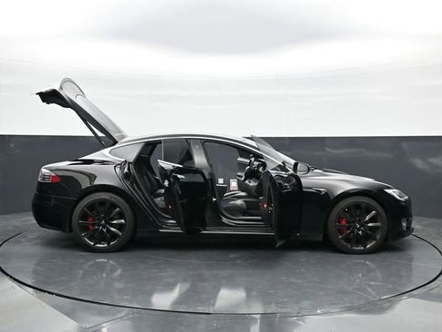 Used 2019 Tesla Model S Performance AWD/4WD image 47