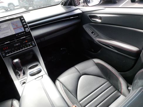 Used 2021 Toyota Avalon TRD FWD image 11