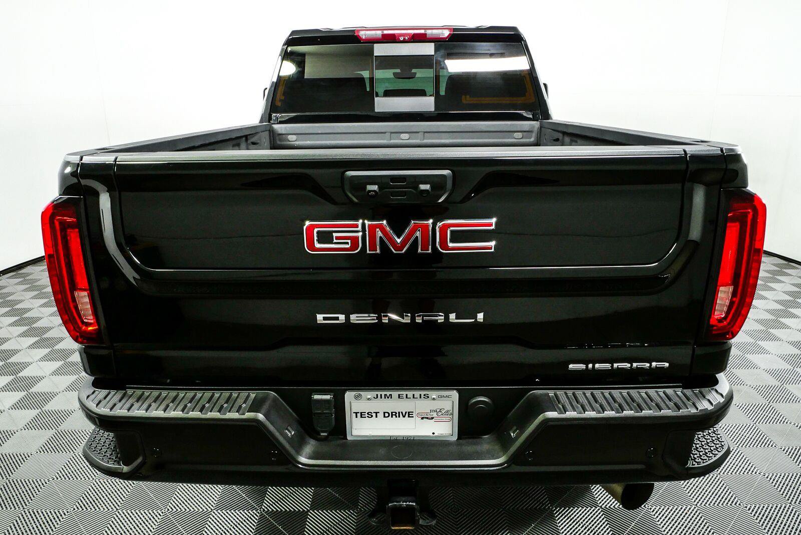 Used 2023 GMC Sierra 2500 Denali w/ Denali Ultimate Package AWD/4WD image 29