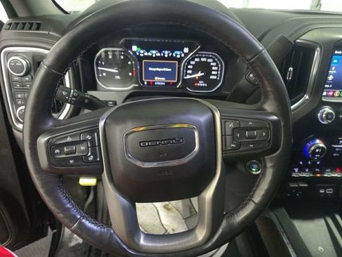 Used 2022 GMC Sierra 2500 Denali w/ Denali Black Diamond Edition image 10