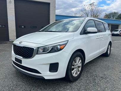 Used 2016 Kia Sedona LX w/ LX Convenience Package