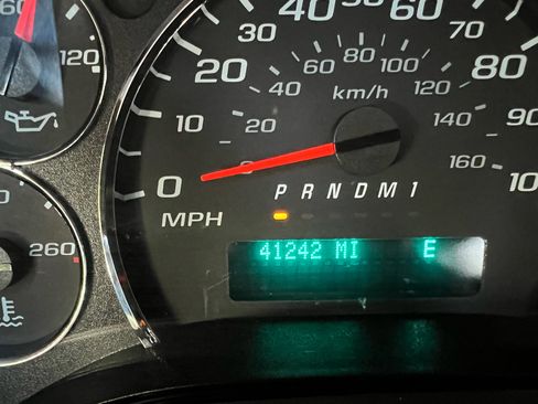 Used 2023 Chevrolet Express 3500 LS image 20